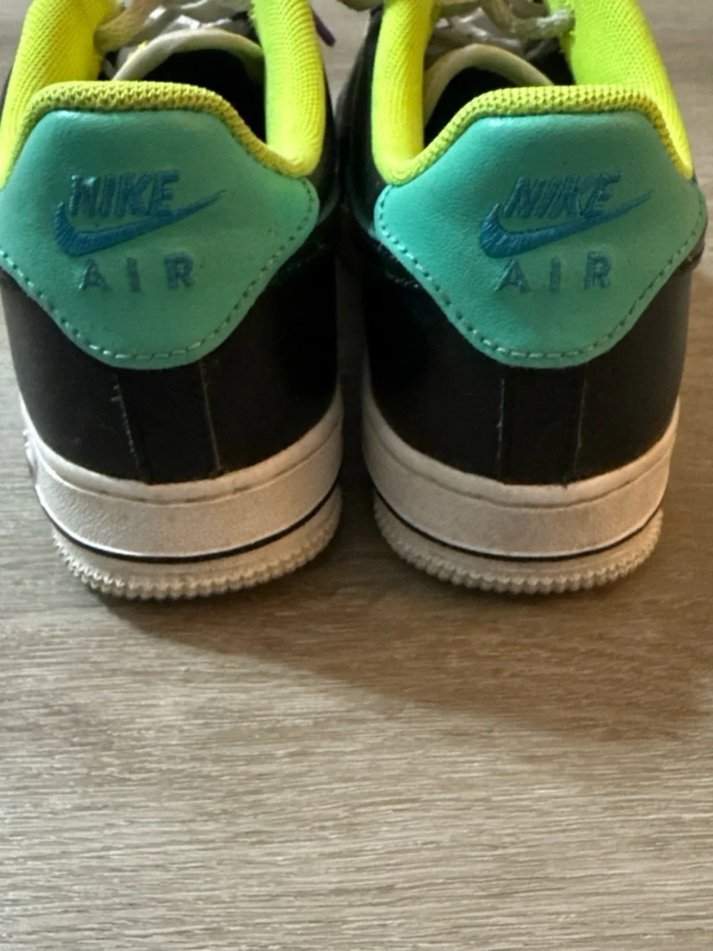 Nike Kids Black White Lime Accent Sneakers